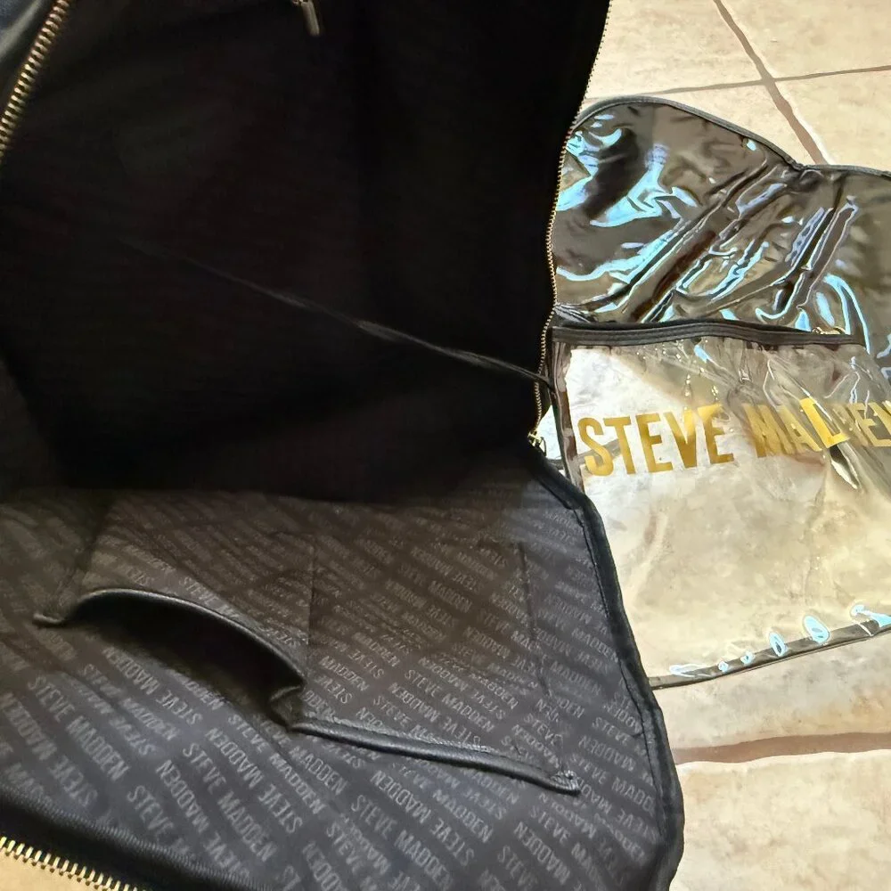 Steve Madden Quilted Diaper OR Work Backpack; Logo tag & lining; Top handle